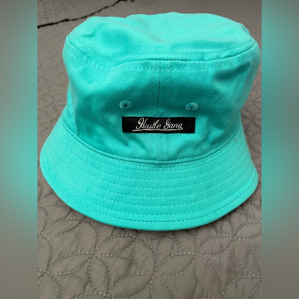 AKOO Hustle Gang Reversible Teal Bucket Hat S/M